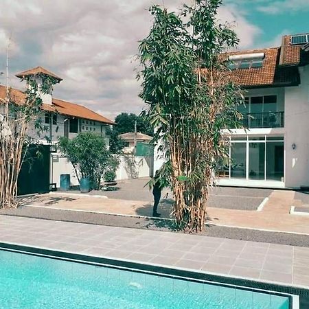 Aradhana Airport Transit Hotel Katunayaka Kültér fotó