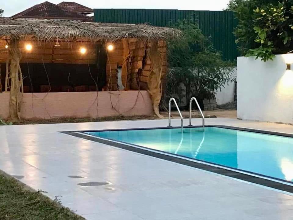 Aradhana Airport Transit Hotel Katunayaka Kültér fotó