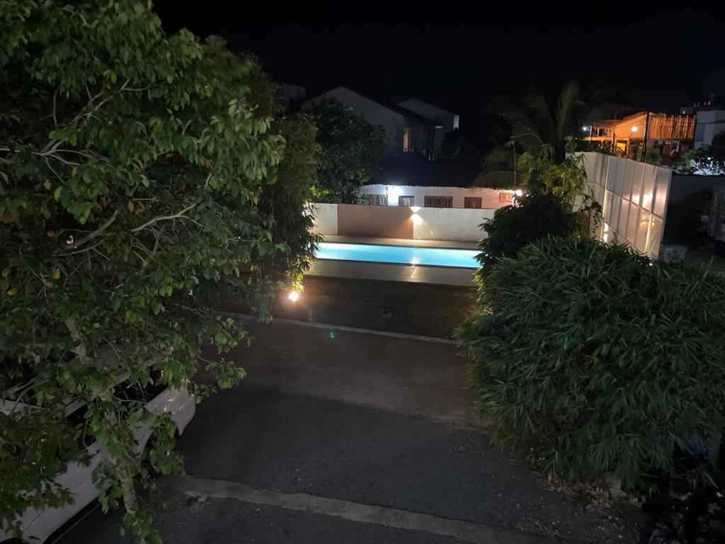 Aradhana Airport Transit Hotel Katunayaka Kültér fotó